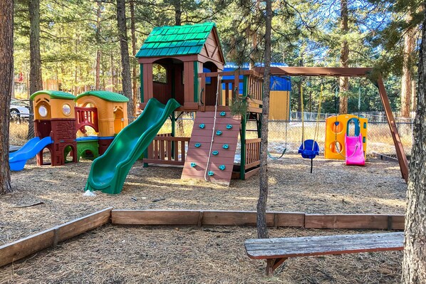 Children's area - Scenic Woodland Park Cottage w/ Deck + Grill! (Woodland Park)