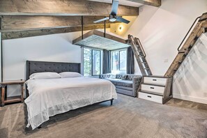 Apartment (3 Bedrooms) | Interior - Luxe Mountain Home in Village, Steps to Gondola! (Mammoth Lakes)