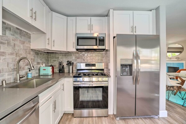 House (3 Bedrooms) | Interior - Palm Springs Retreat w/ Private Pool & Spa! (Palm Springs)