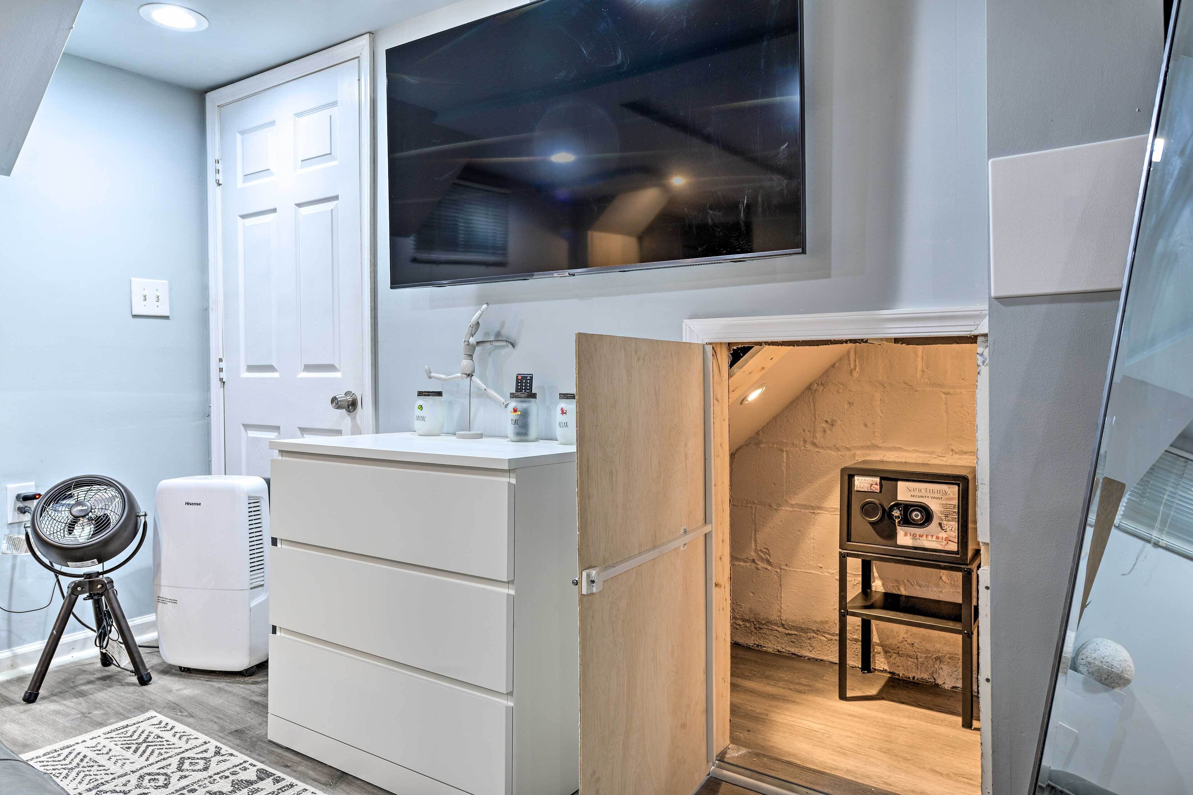 Apartment (0 Bedroom) | Interior