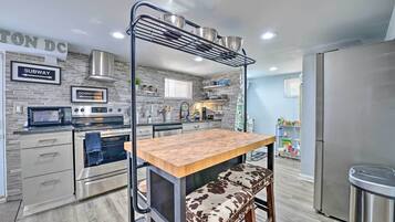 Apartemen (0 Bedroom) | Bagian depan properti