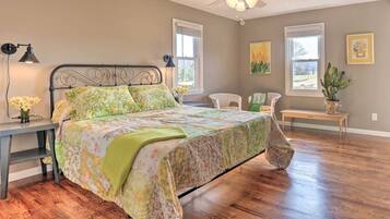 House (2 Bedrooms) | Interior