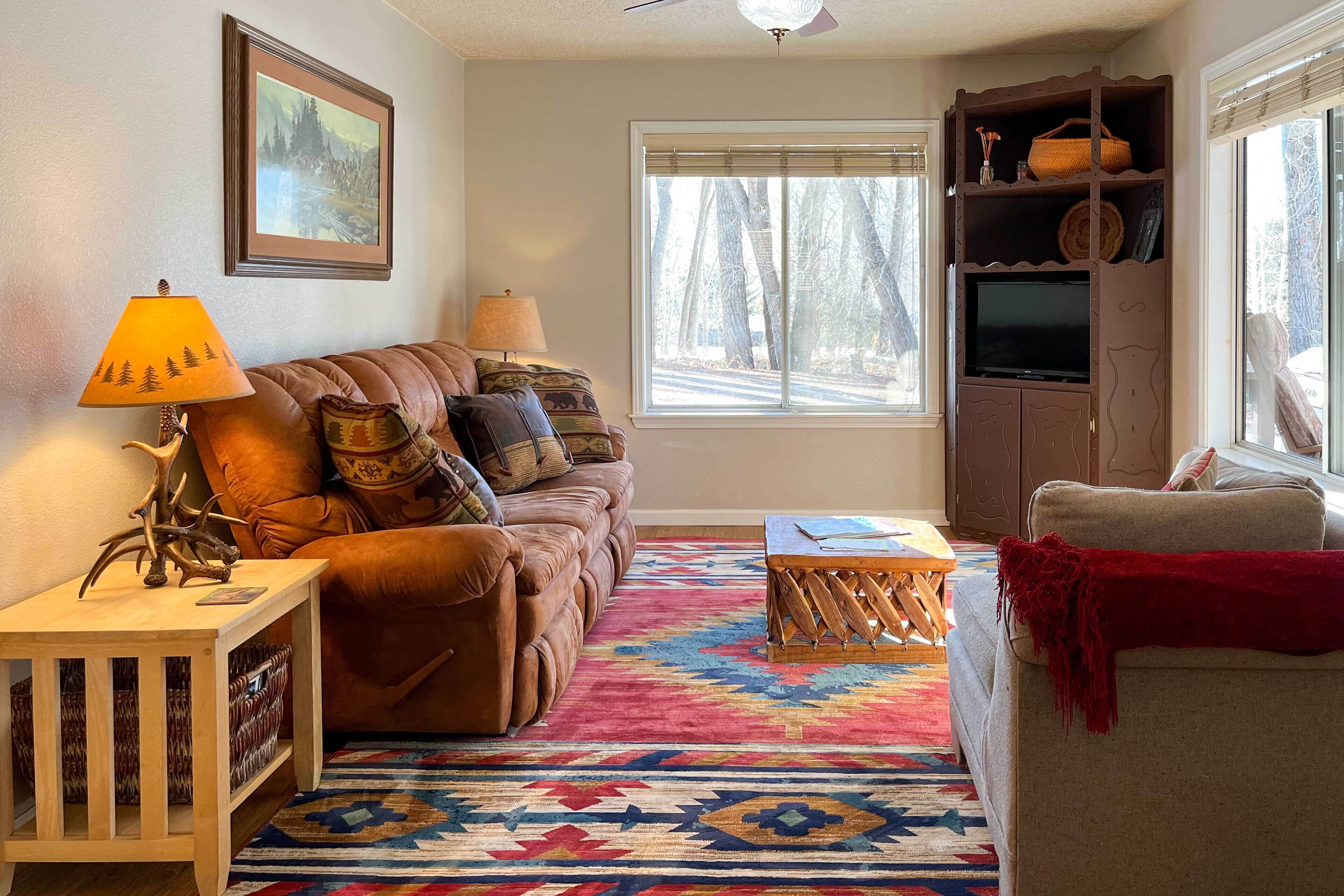 House (2 Bedrooms) | Interior