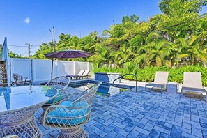 House (3 Bedrooms) | Interior - 'chic on the Beach': Anna Maria Island Escape! (Holmes Beach)