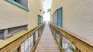 Apartment (1 Bedroom) | Interior - Oceanfront Panama City Beach Condo w/ Balcony! (Panama City Beach)