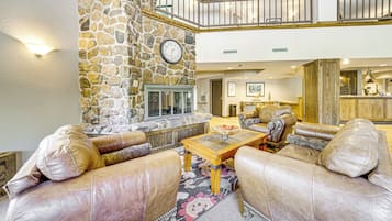 Apartment (0 Bedroom) | Interior