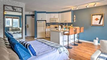 Apartment (0 Bedroom) | Interior