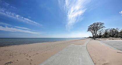 'ania's Retreat' w/ Deck: Walk to Lake Michigan!