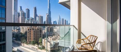 Business Apartment (Bellevue T2 803) | Terrace/patio