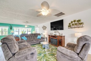 單棟房屋 (3 Bedrooms) | 內部