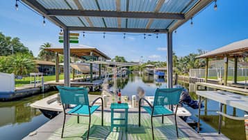 House (3 Bedrooms) | Depan hartanah