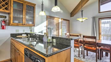 Apartemen (2 Bedrooms) | Interior