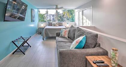 Canal-front Condo: Walk to Downtown Ft Lauderdale!