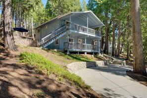 House (3 Bedrooms) | Interior - 12 Mi to Apple Hill: Family-friendly Cabin Retreat (Pollock Pines)