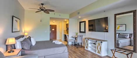 Apartment (0 Bedroom) | Interior