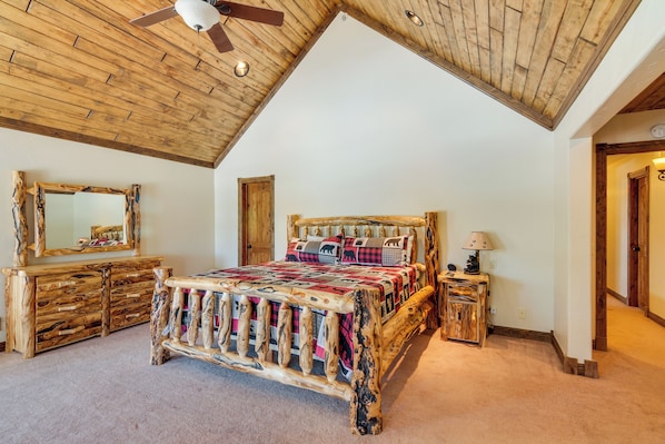 House (3 Bedrooms) | Interior