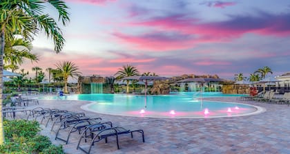 Striking Bradenton Condo w/ Lanai & Pool Access!