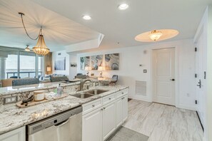 Apartment (2 Bedrooms) | Interior - Exquisite Island Condo: Resort Perks & Views! (Pensacola Beach)