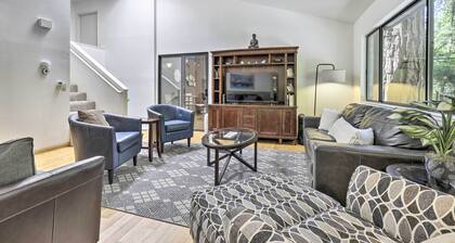 Tranquil Guerneville Home w/ Redwood Views