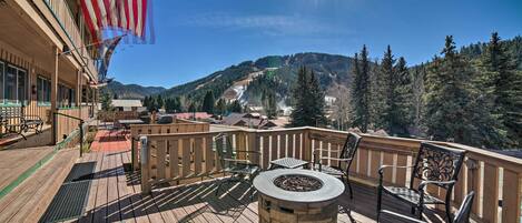 Apartment (2 Bedrooms) | Front of property