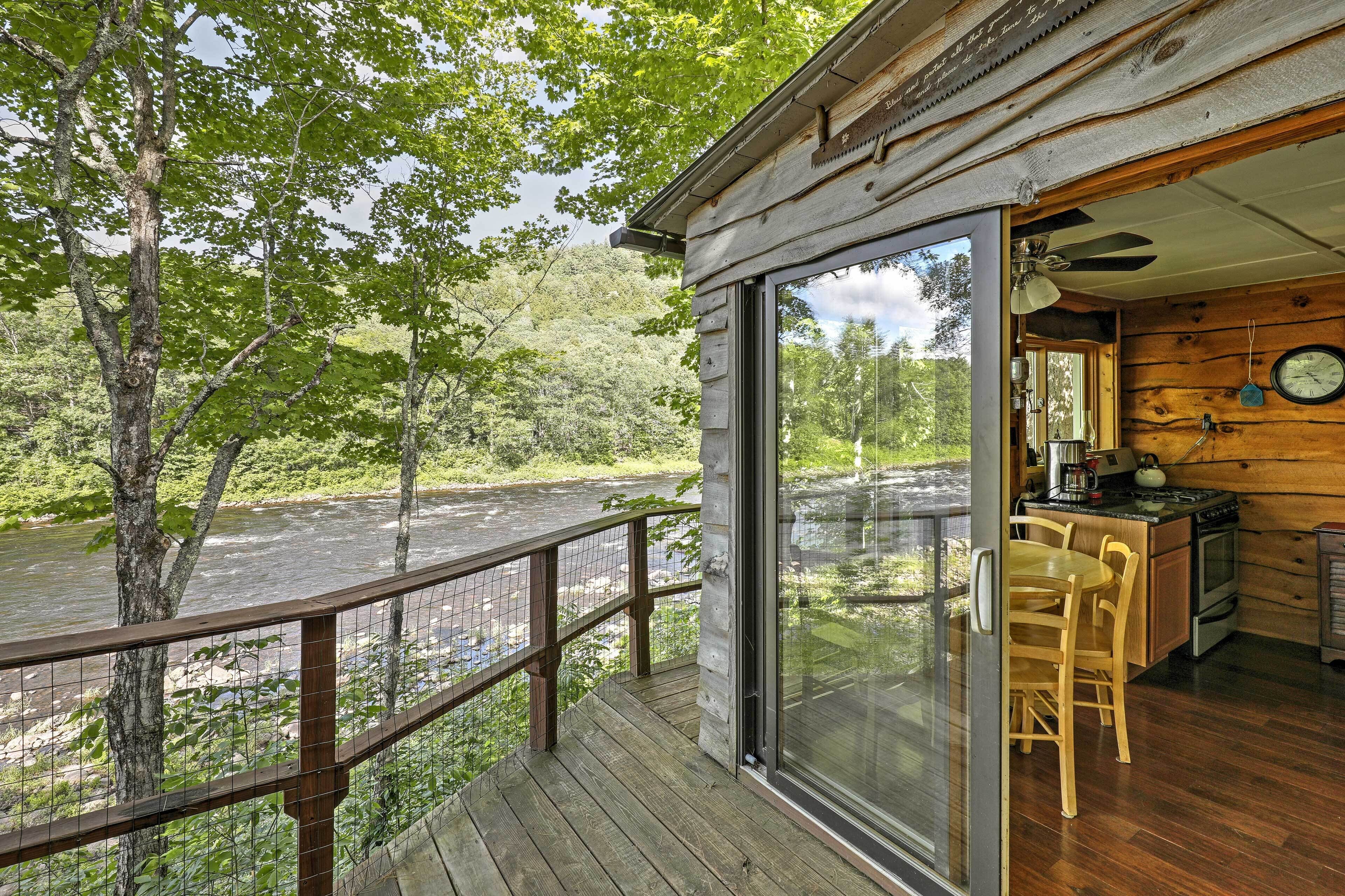 Cottage (2 Bedrooms) | Front of property