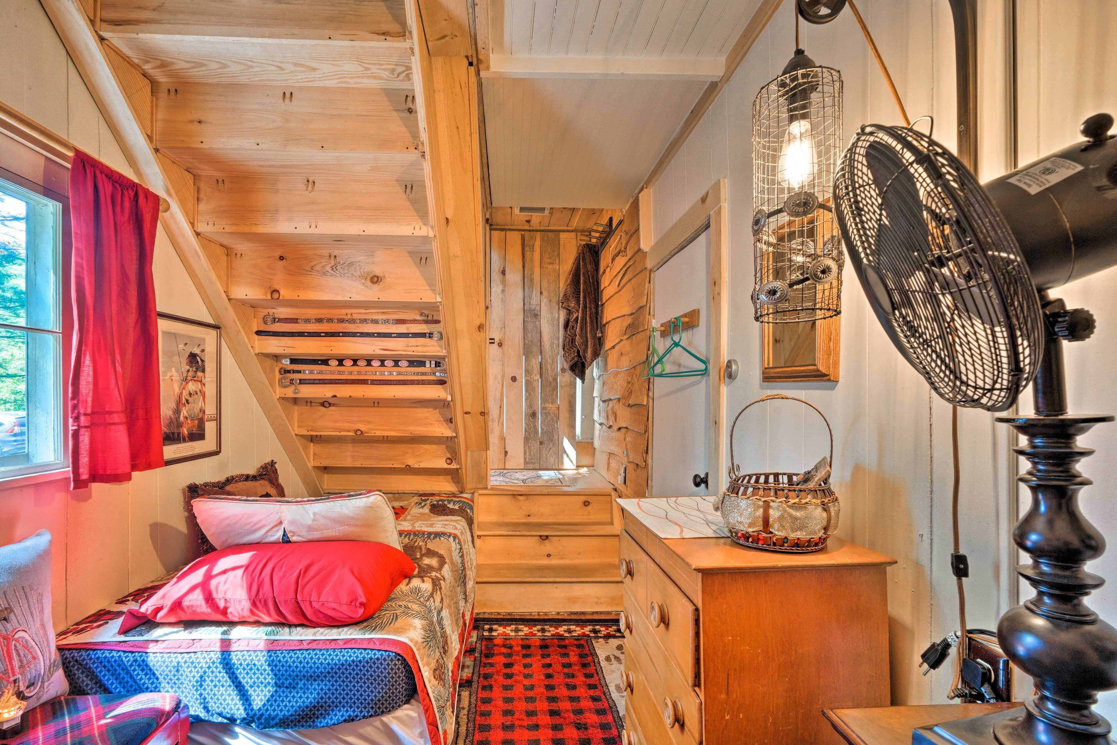 Cottage (2 Bedrooms) | Interior