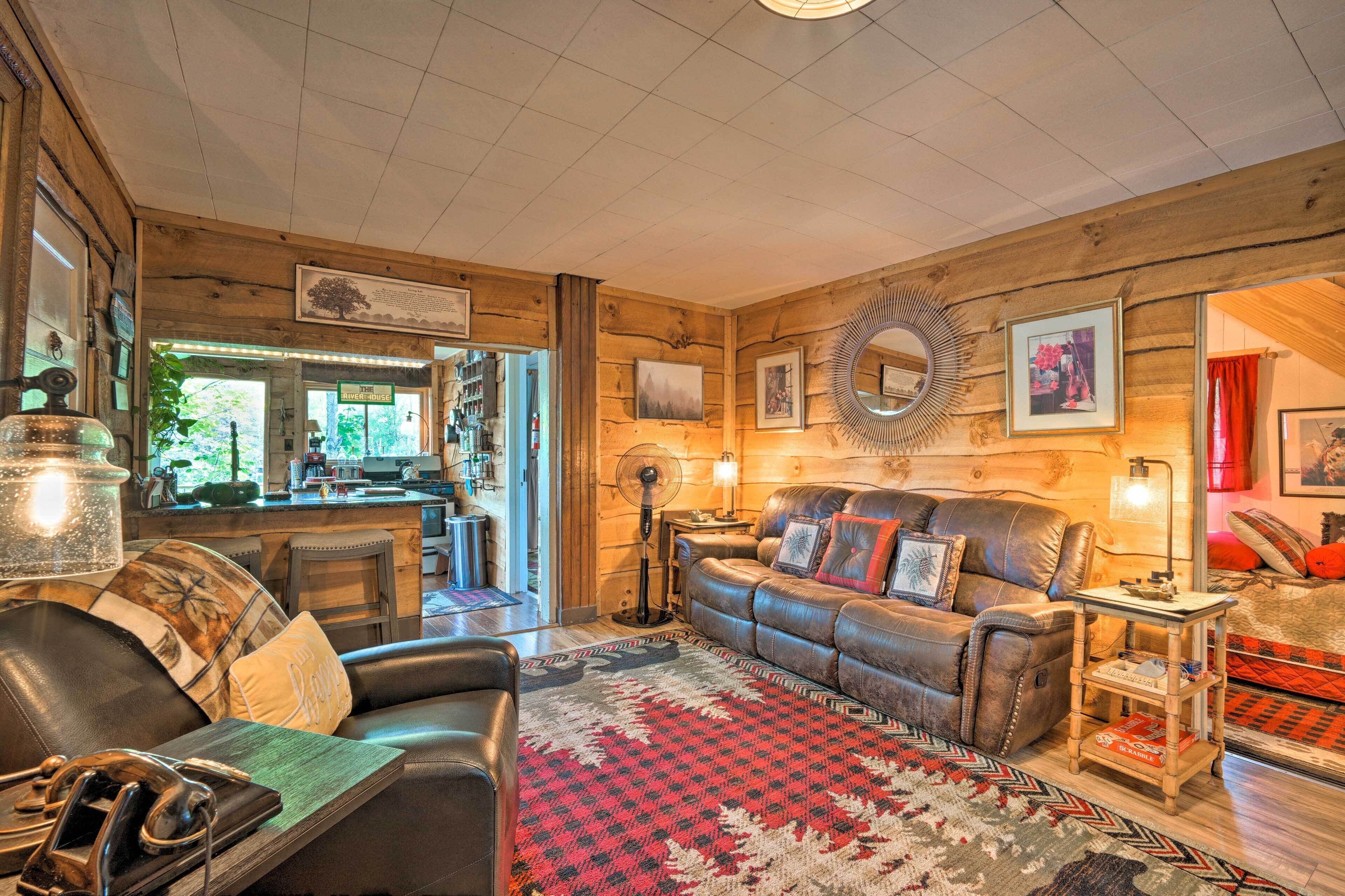 Cottage (2 Bedrooms) | Interior