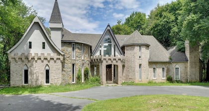 Silver Spring Castle Apt ~ 16 Mi to Capital!