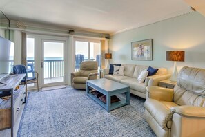 Interior - Emerald Dreams Beach & Lakefront West PCB Condo (Panama City Beach)