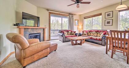 2 Mi to Donner Lake: Walkable Truckee Condo!