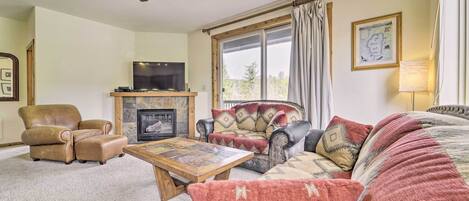 Apartment (3 Bedrooms) | Front of property