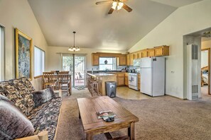 House (2 Bedrooms) | Interior - Big Bear Lake Cabin w/ Deck & Views ~ 9 Mi to Ski! (Big Bear City)