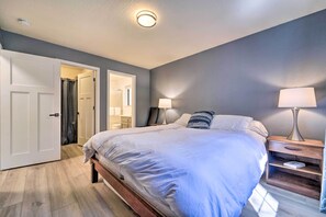 ハウス (3 Bedrooms) | 3 室のベッドルーム、ベッドシーツ