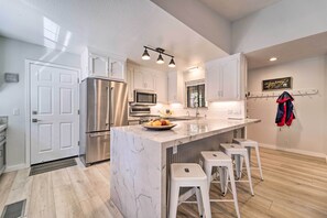 ハウス (3 Bedrooms) | 専用キッチン | 電子レンジ、オーブン、コンロ、食器洗い機