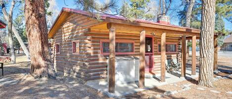 House (2 Bedrooms) | Interior