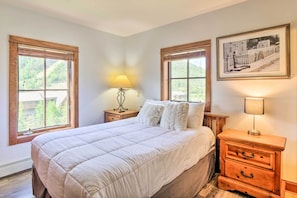Apartment (2 Bedrooms) | Interior - < 1 Mi to Slopes: Mtn-view Keystone Condo (Keystone)