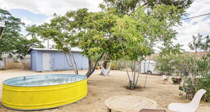 5 Mi to Joshua Tree Nat'l Park: Home w/ Game Room