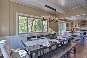 Interior - Arrowhead Retreat w/ Luxe Furnishings & Lake Views (Lake Arrowhead)