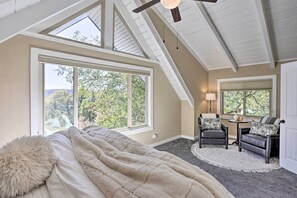 Interior - Arrowhead Retreat w/ Luxe Furnishings & Lake Views (Lake Arrowhead)