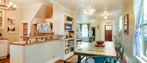 House (2 Bedrooms) | Front of property