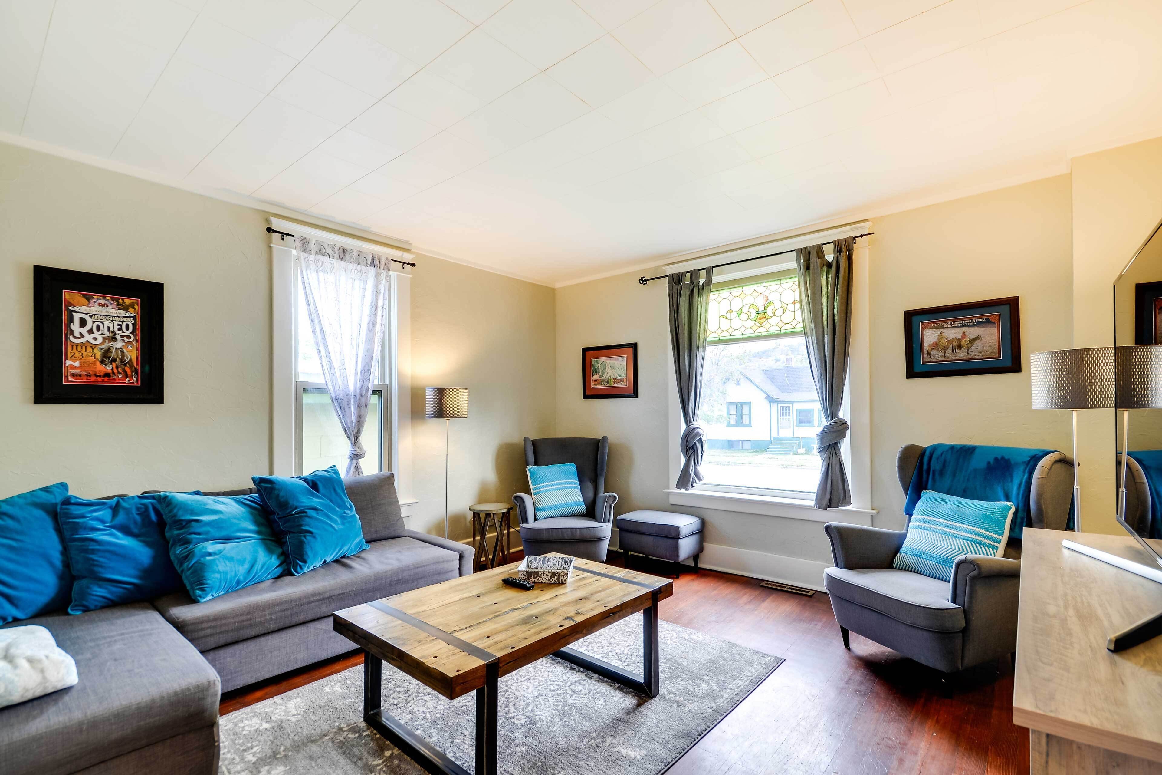 House (2 Bedrooms) | Interior