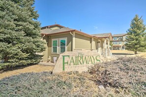 Exterior - Colorado Springs Townhome ~ 10 Miles to Downtown! (Colorado Springs)
