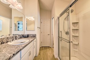 House (2 Bedrooms) | Interior - Golfer's Paradise - The Villages in Wildwood! (Wildwood)