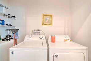 Villa (2 Bedrooms) | Interior