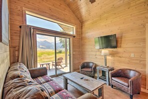 House (2 Bedrooms) | Interior - Dreamy Mountain-view Cabin Near Yellowstone! (Livingston)