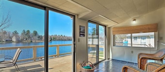 Picturesque Cottage With Sunroom on Ashmere Lake!