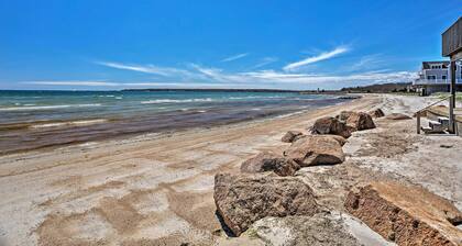 Sunny Beach House Getaway - Steps From Water!