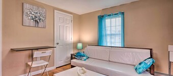 อพาร์ทเมนต์ชั้นสามที่อบอุ่นใน Dtwn Brockton!