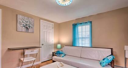 Cozy Third-story Apartment in Dtwn Brockton!