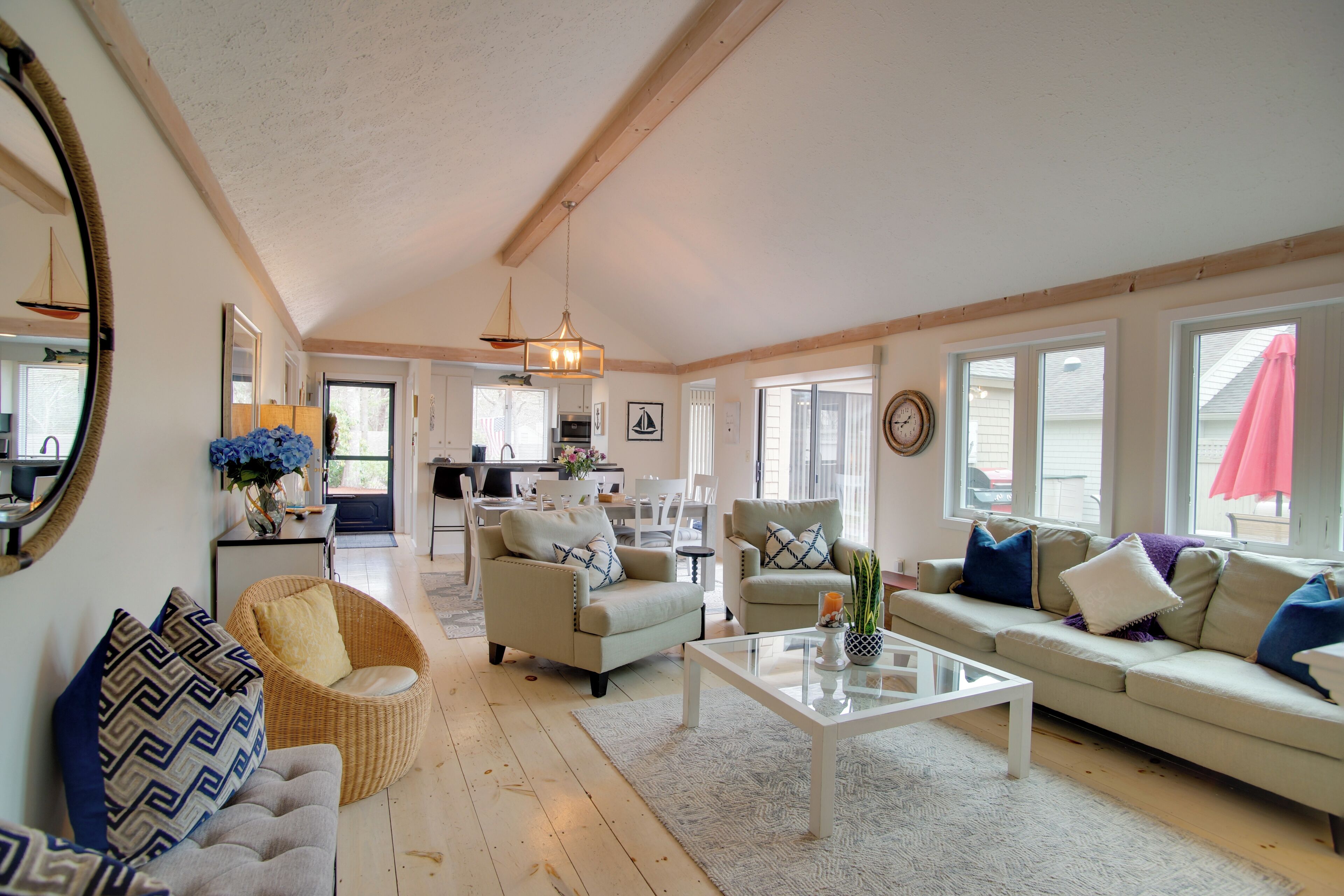 Rumah (3 Bedrooms) | Bagian depan properti